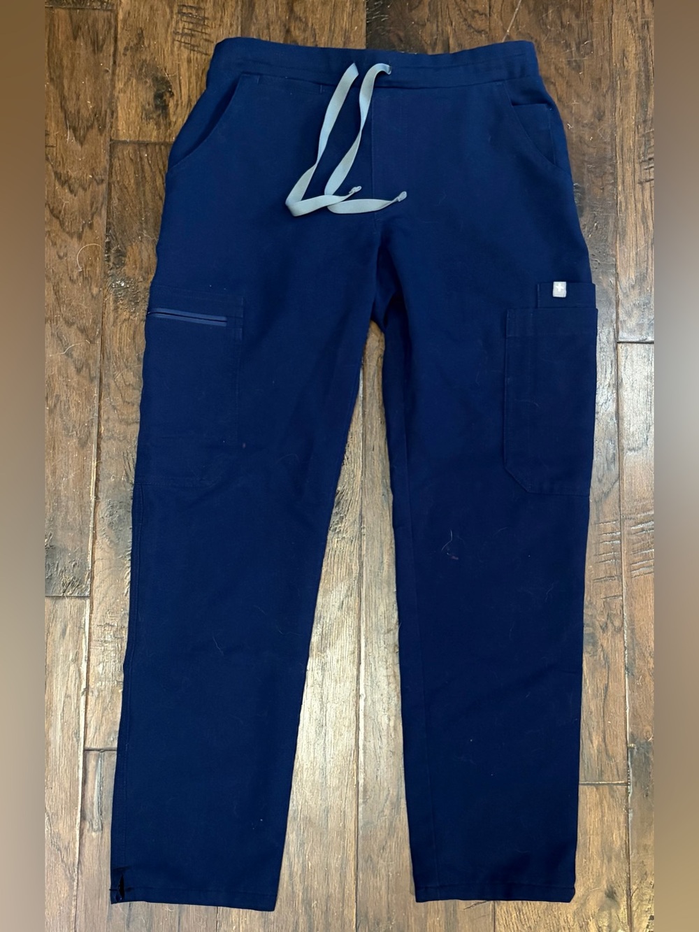 FIGS Technical Collection Navy Scrub Pants XXS/P Petite Cargo Jogger